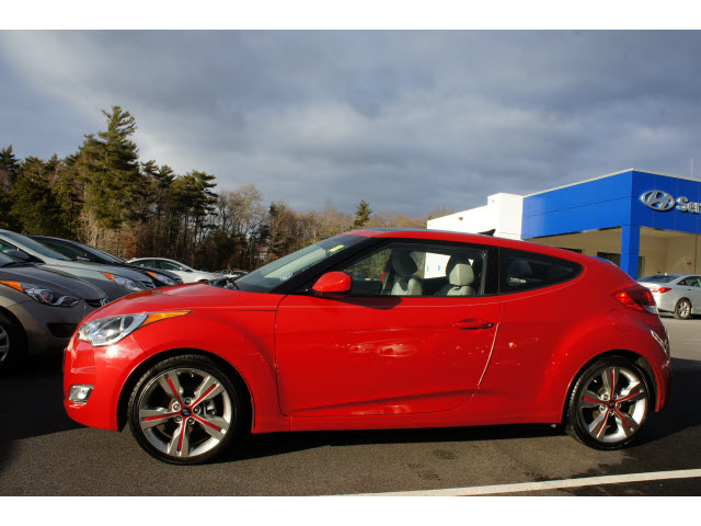 Hyundai Veloster 2012 photo 2