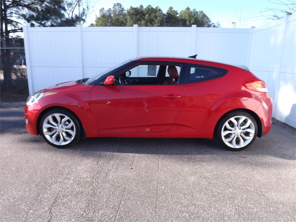 Hyundai Veloster 2012 photo 2