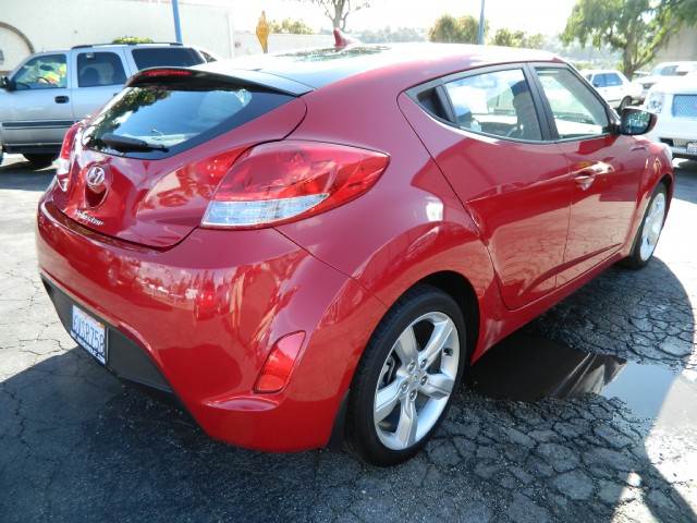 Hyundai Veloster 2012 photo 4