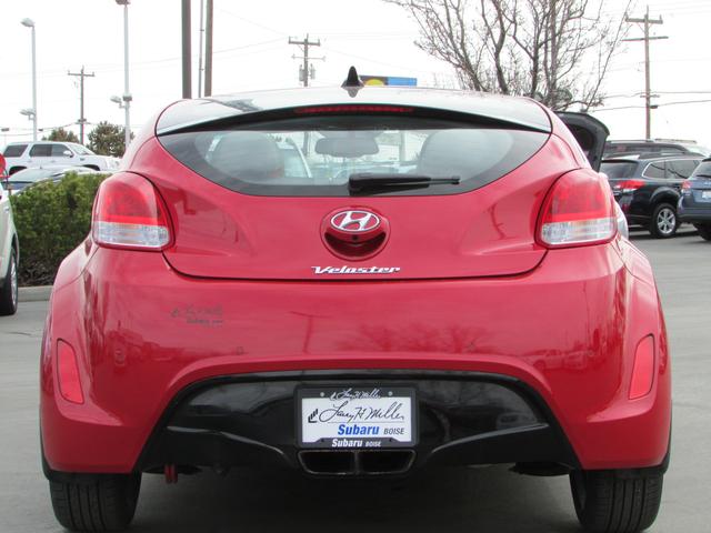 Hyundai Veloster 2012 photo 5