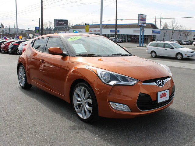 Hyundai Veloster Base Unspecified