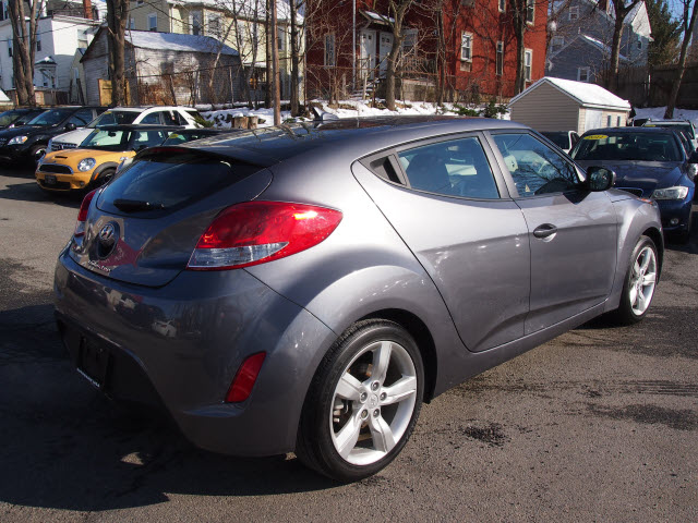 Hyundai Veloster 2012 photo 3