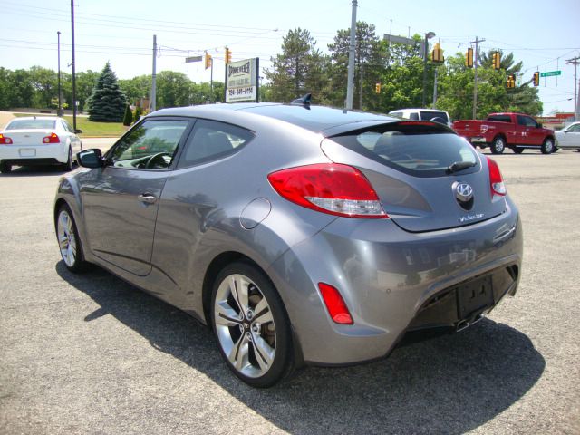 Hyundai Veloster 2012 photo 15