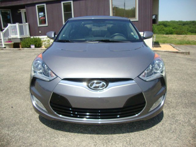 Hyundai Veloster 2012 photo 21