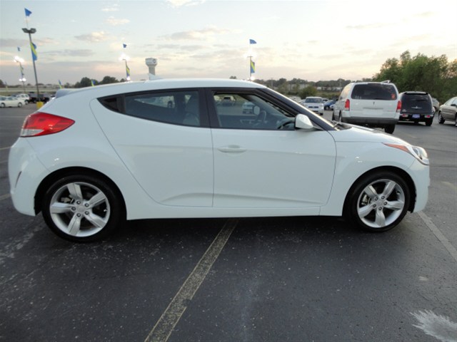 Hyundai Veloster 2012 photo 5