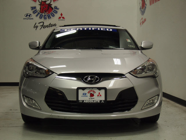 Hyundai Veloster 2012 photo 2