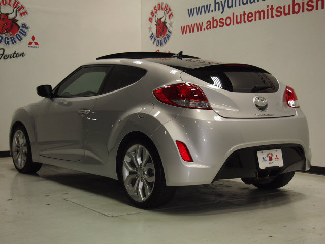 Hyundai Veloster 2012 photo 4