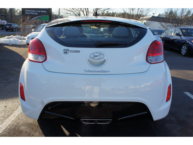 Hyundai Veloster 2012 photo 1