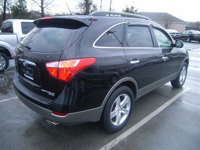 Hyundai Veracruz 2011 photo 1