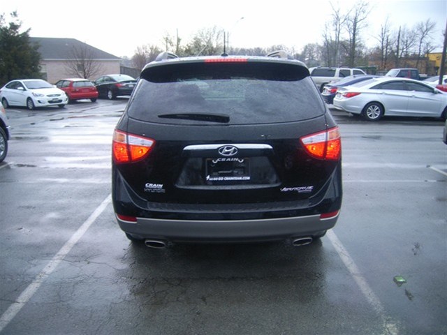 Hyundai Veracruz 2011 photo 2