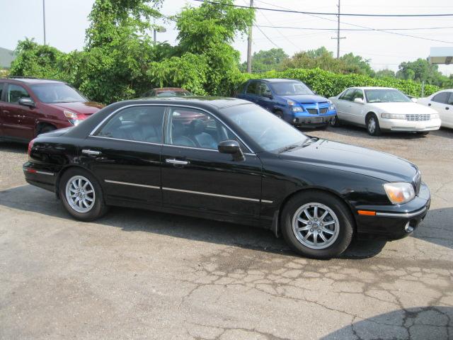 Hyundai XG300 2001 photo 1