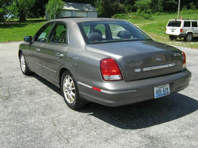 Hyundai XG350 2002 photo 2