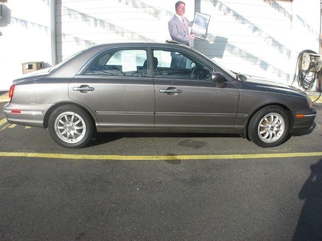 Hyundai XG350 2002 photo 1