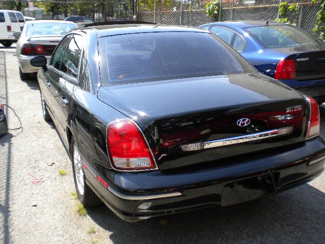 Hyundai XG350 2002 photo 2