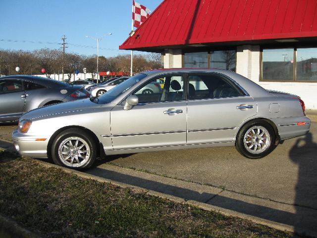 Hyundai XG350 2003 photo 1