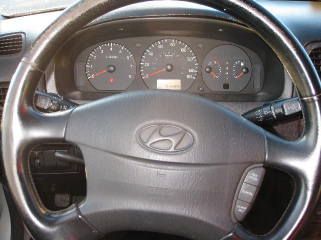 Hyundai XG350 2003 photo 2