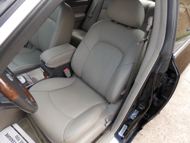 Hyundai XG350 2004 photo 18