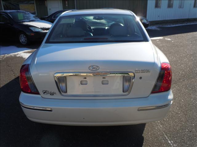 Hyundai XG350 2004 photo 4