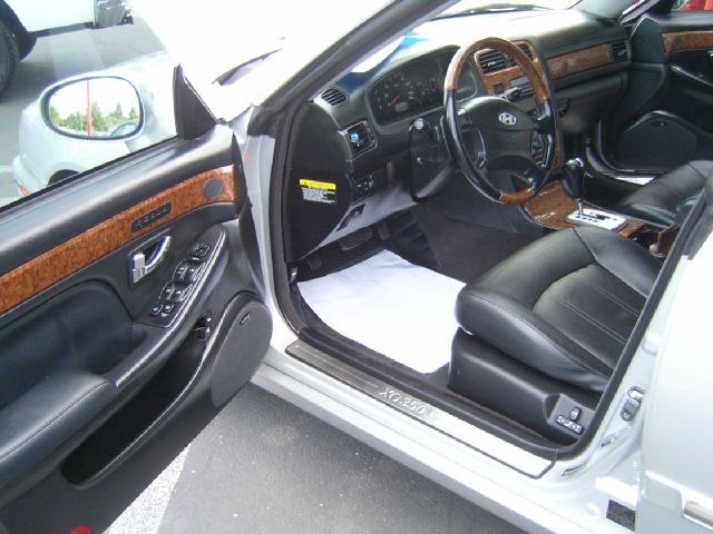 Hyundai XG350 2005 photo 19