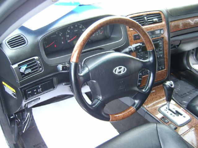 Hyundai XG350 2005 photo 9