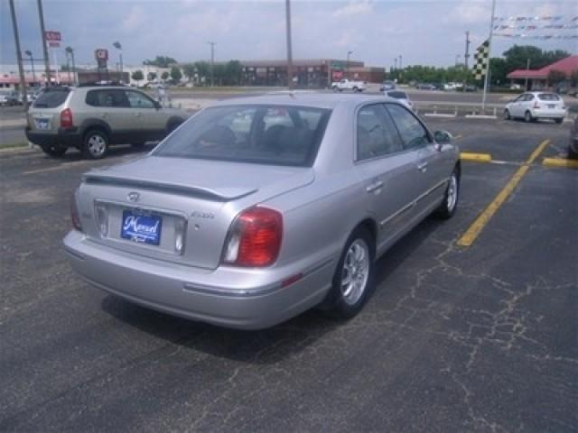 Hyundai XG350 2005 photo 4