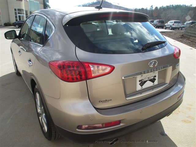 Infiniti EX35 2008 photo 2