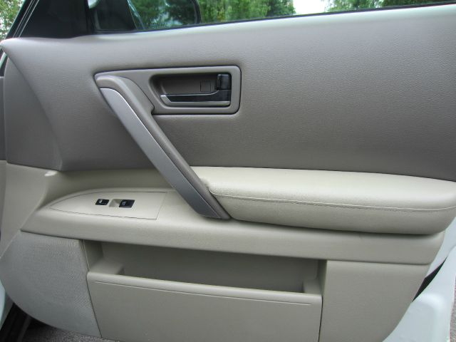 Infiniti FX35 2003 photo 28