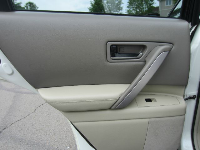 Infiniti FX35 2003 photo 37