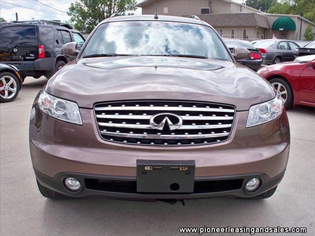 Infiniti FX35 2003 photo 2