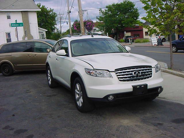 Infiniti FX35 2003 photo 1