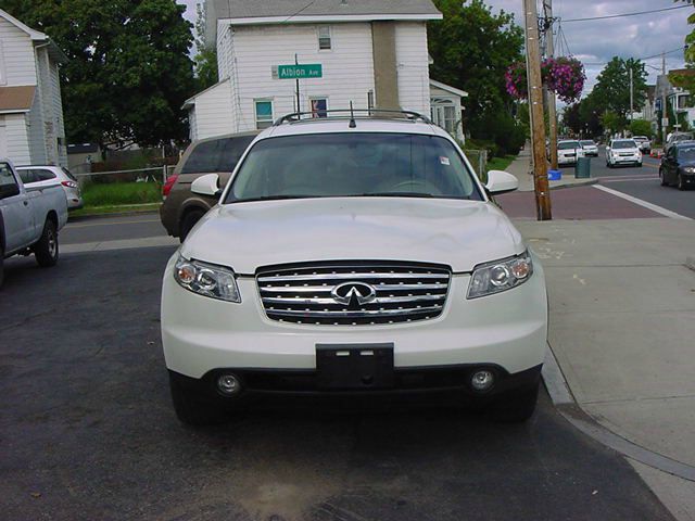 Infiniti FX35 2003 photo 2