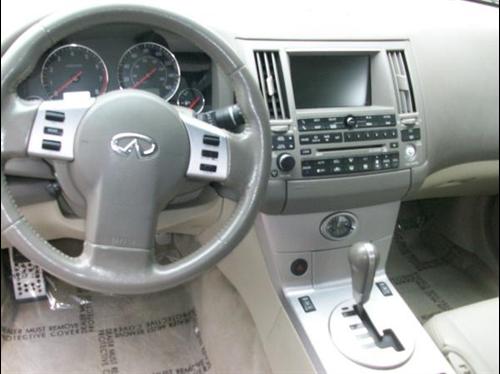 Infiniti FX35 2003 photo 1