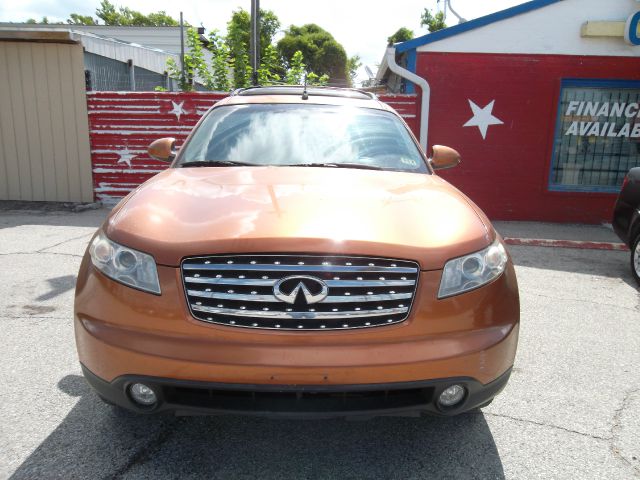 Infiniti FX35 2003 photo 2