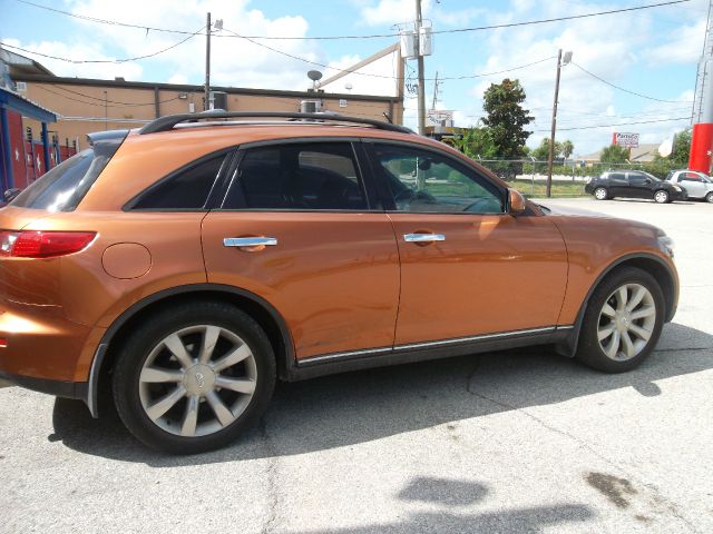 Infiniti FX35 2003 photo 4