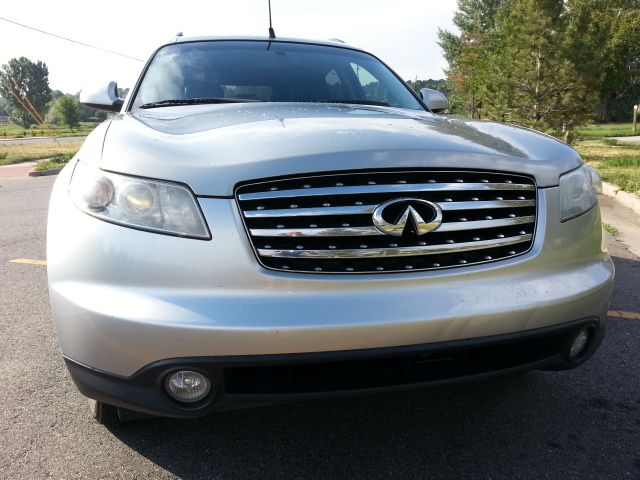 Infiniti FX35 2003 photo 3