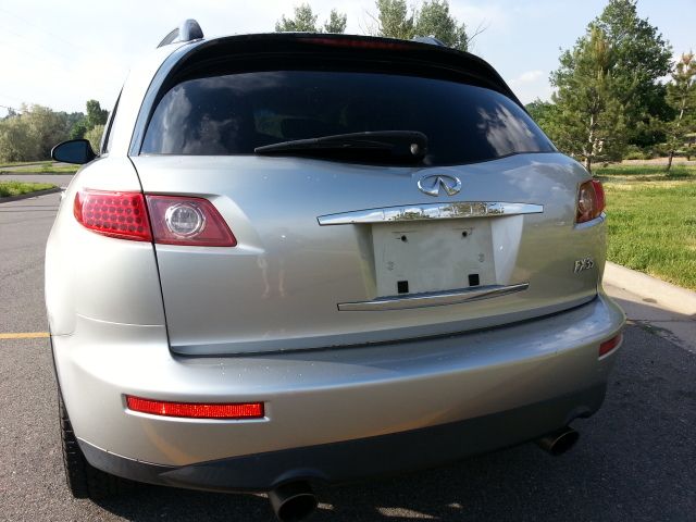 Infiniti FX35 2003 photo 4