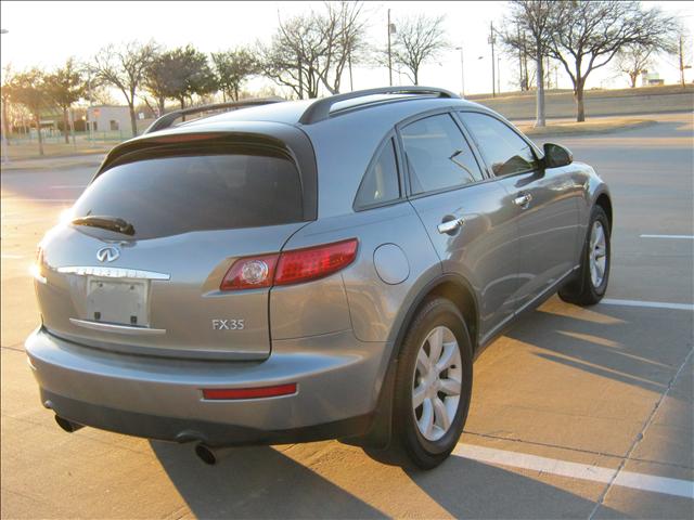 Infiniti FX35 2004 photo 5