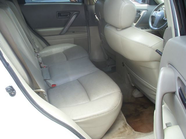 Infiniti FX35 2004 photo 1