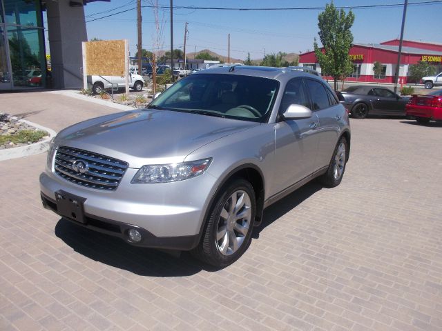 Infiniti FX35 2004 photo 4