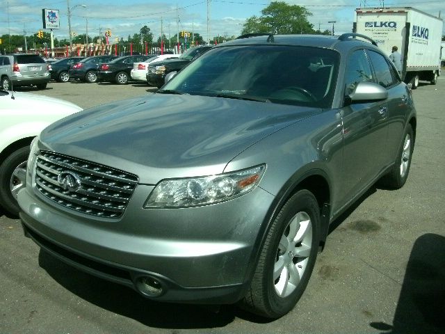 Infiniti FX35 2004 photo 1