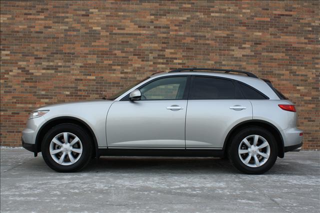 Infiniti FX35 2004 photo 1