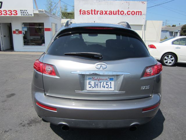 Infiniti FX35 2004 photo 1