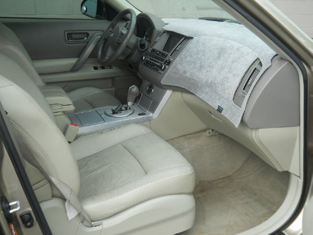 Infiniti FX35 2004 photo 4