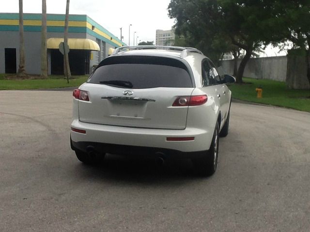 Infiniti FX35 2004 photo 1