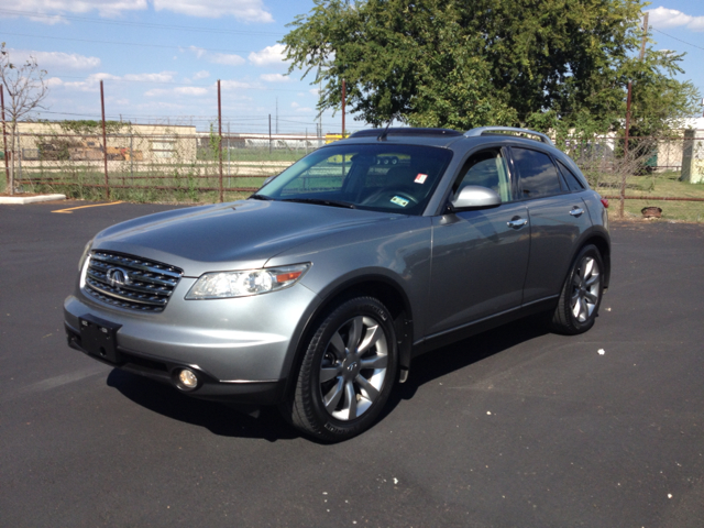 Infiniti FX35 2004 photo 4