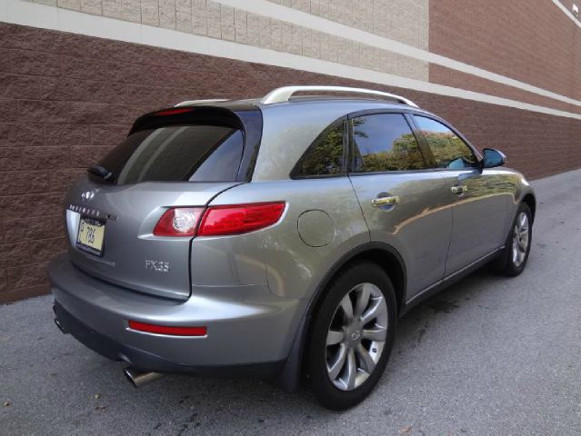 Infiniti FX35 2004 photo 1