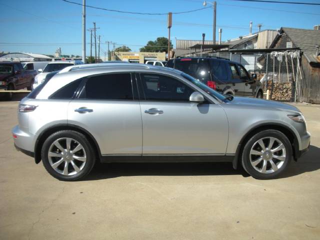 Infiniti FX35 2005 photo 1