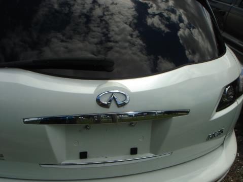 Infiniti FX35 2005 photo 2