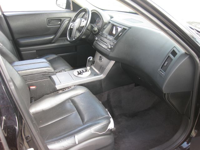 Infiniti FX35 2005 photo 5