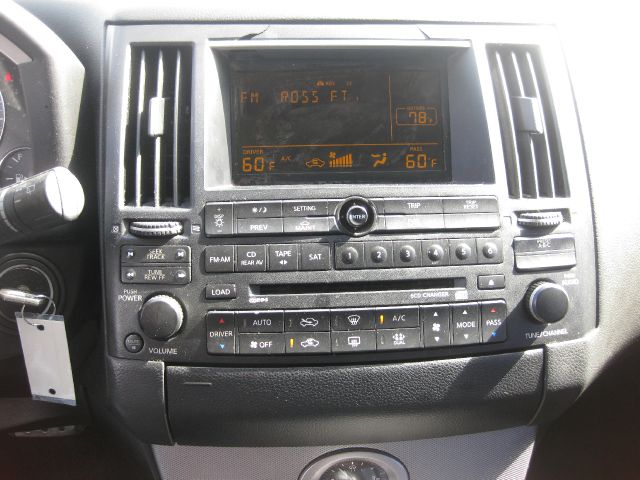 Infiniti FX35 2005 photo 8